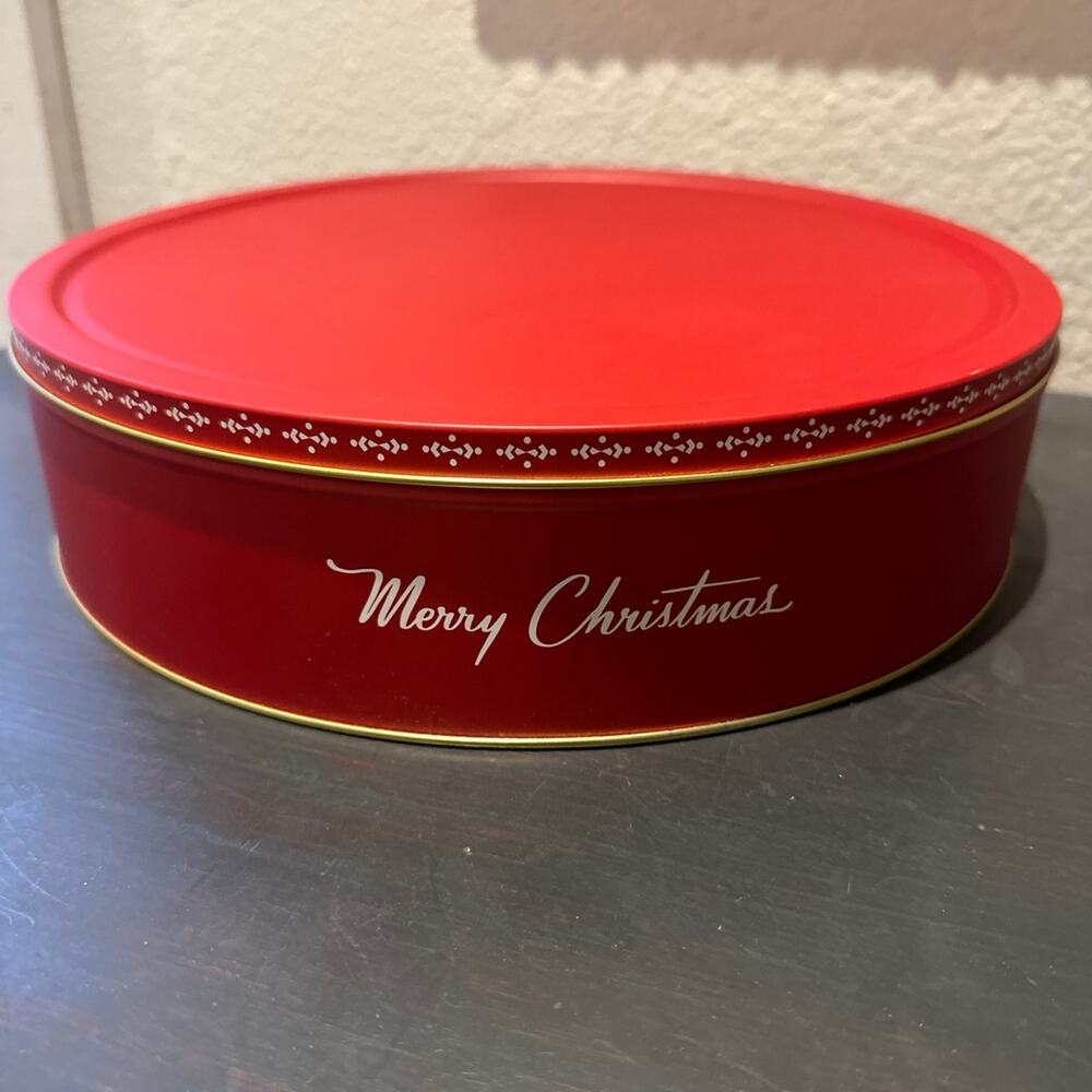 NEW Hearth & Hand Magnolia ‘Merry Christmas’ Cookie Tin